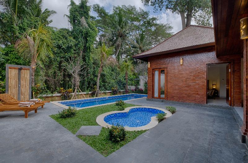 Sanga Sanga Mas Ubud Villa - Havuz