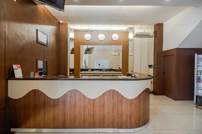 RedDoorz Plus @ Karebosi Area 2 - Lobi
