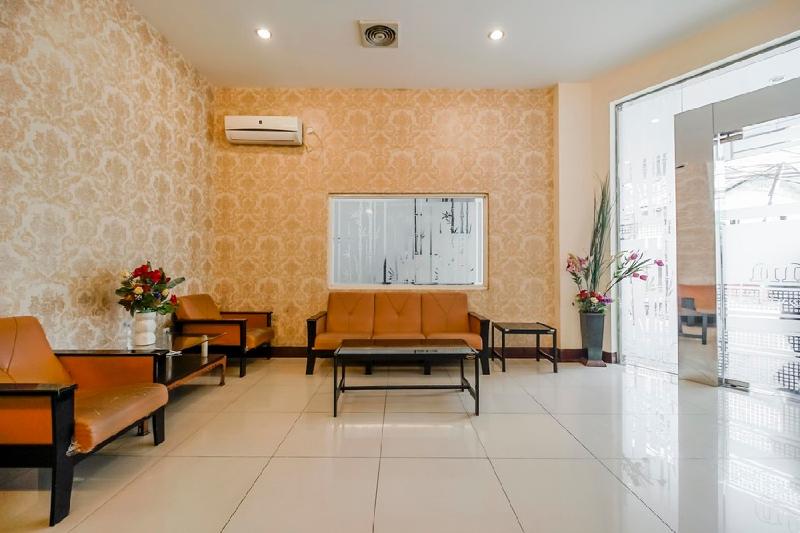 RedDoorz Plus @ Karebosi Area 2 - Lobi