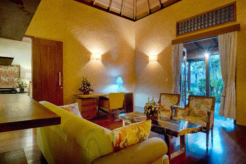 Kutus Kutus Ketewel Villa - Oda