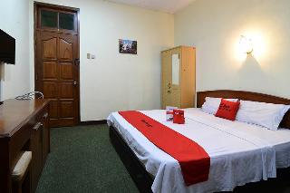 RedDoorz Plus @ Laweyan fotoÄŸrafÄ±