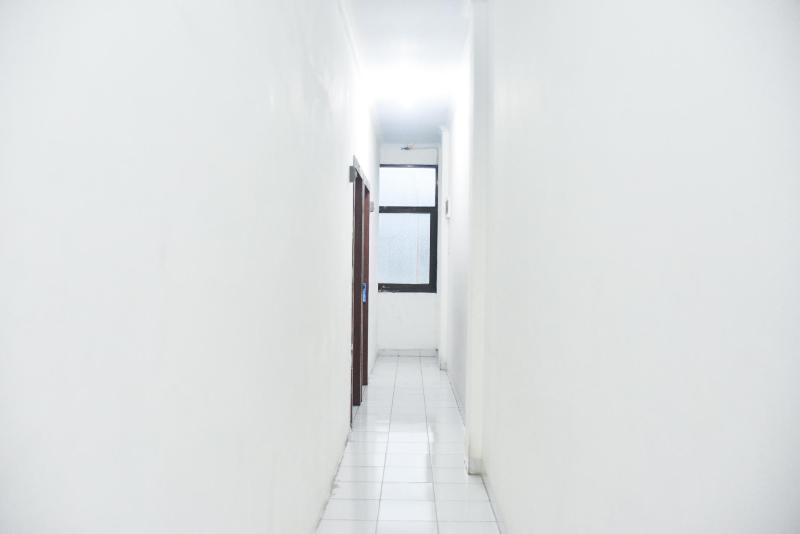 RedDoorz @ Pettarani Square - Genel
