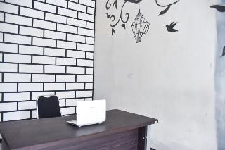 RedDoorz Plus near Malang Town Square fotoÄŸrafÄ±