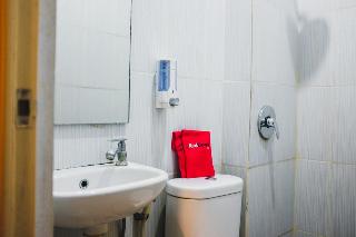 RedDoorz Plus near Mall Panakkukang 2 fotoÄŸrafÄ±