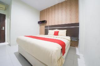 RedDoorz Plus near Mall Panakkukang 2 fotoÄŸrafÄ±