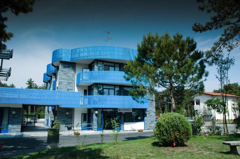 Bella Italia Efa Village - Teras