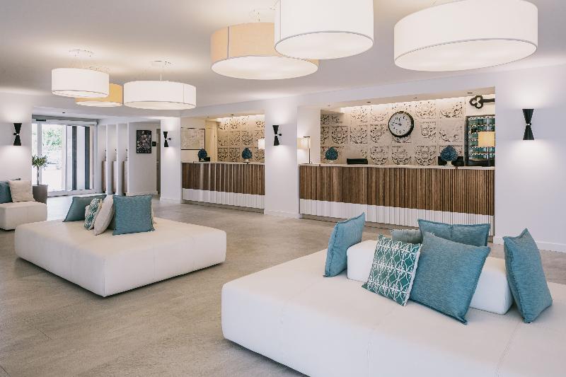 Mangia's Pollina Resort - Lobi