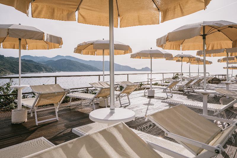 Mangia's Pollina Resort - Plaj