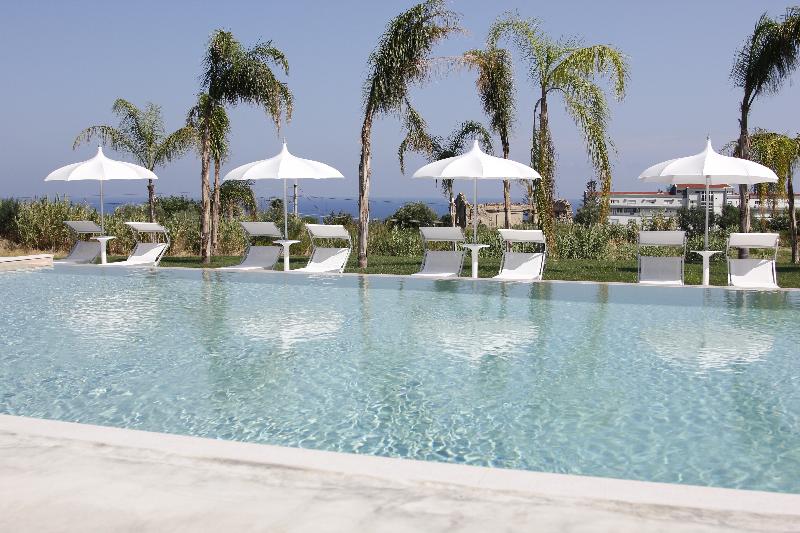 Il Borghetto Creative Resort - Havuz