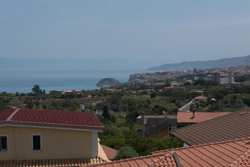 UMBERTO - Genel