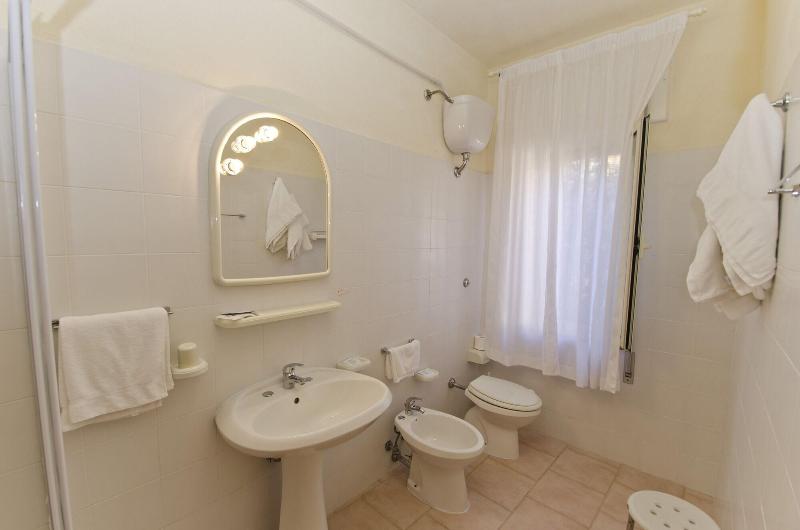 Il Gabbiano Hotel Isola Rossa - Oda