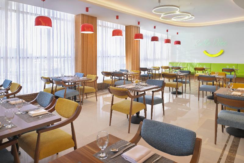 Holiday Inn Jeddah Corniche - Restoran