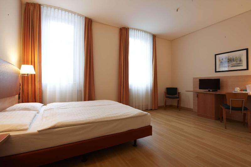IntercityHotel Berlin Ostbahnhof - Oda