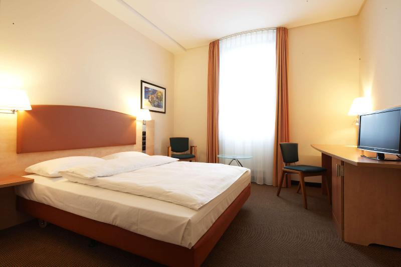 IntercityHotel Berlin Ostbahnhof - Oda
