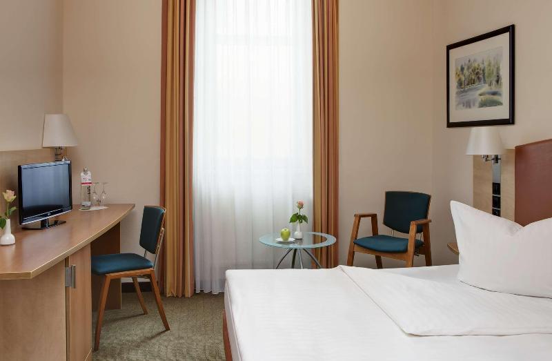 IntercityHotel Berlin Ostbahnhof - Oda