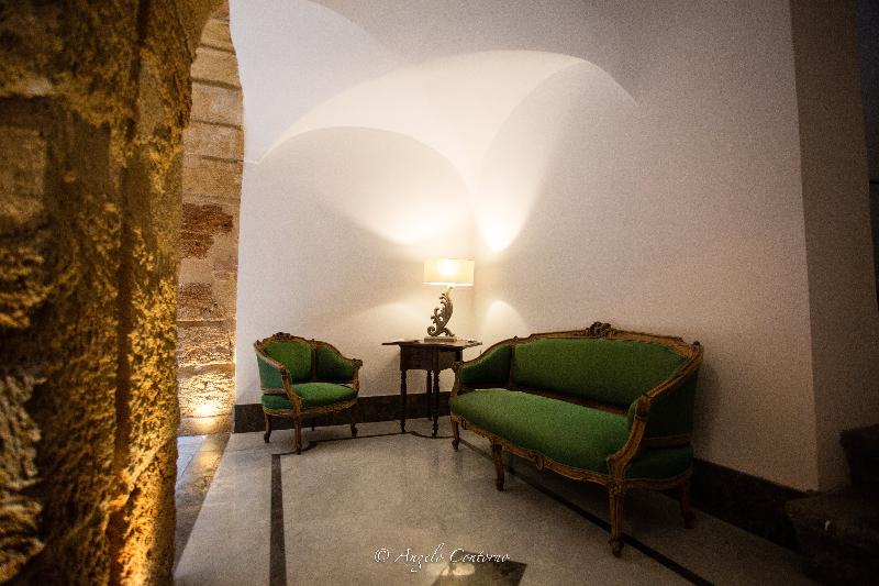 Palazzo del Poeta - Dimora Contemporanea - Genel