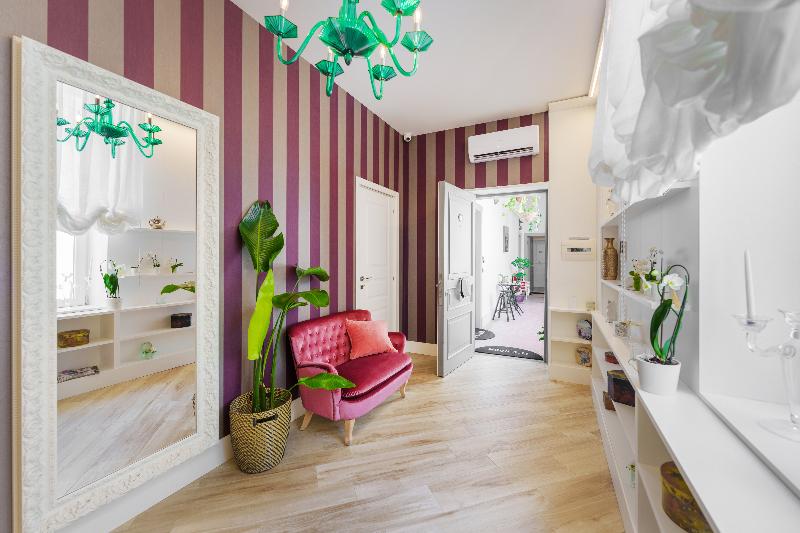It's Room Naples - Lobi