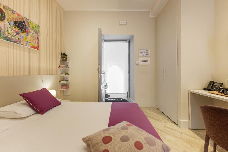 It's Room Naples - Oda