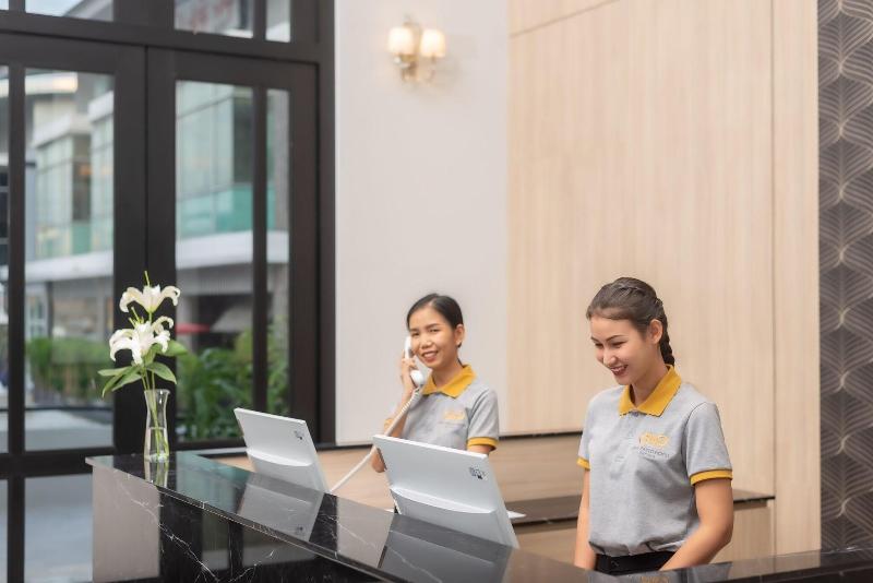 One Patio Hotel Pattaya - Lobi