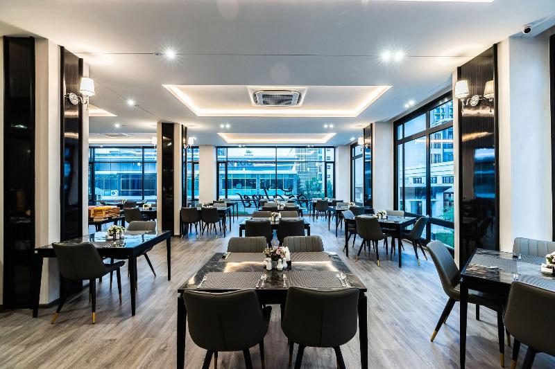 One Patio Hotel Pattaya - Restoran