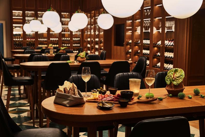 Steigenberger Icon Grandhotel & Spa Petersberg - Restoran