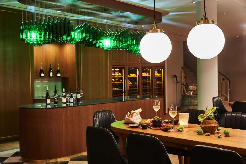 Steigenberger Icon Grandhotel & Spa Petersberg - Restoran