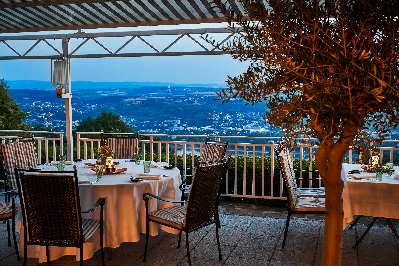 Steigenberger Icon Grandhotel & Spa Petersberg - Restoran