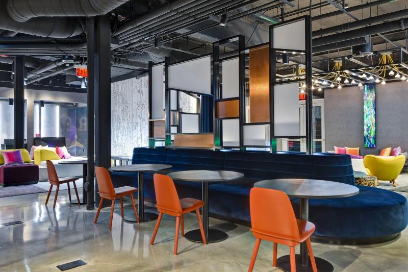 Aloft Secaucus Meadowlands - Lobi