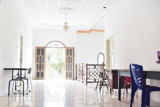 RedDoorz near Sultan Hasanuddin Airport 2 fotoÄŸrafÄ±
