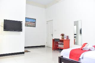 RedDoorz near Sultan Hasanuddin Airport 2 fotoÄŸrafÄ±