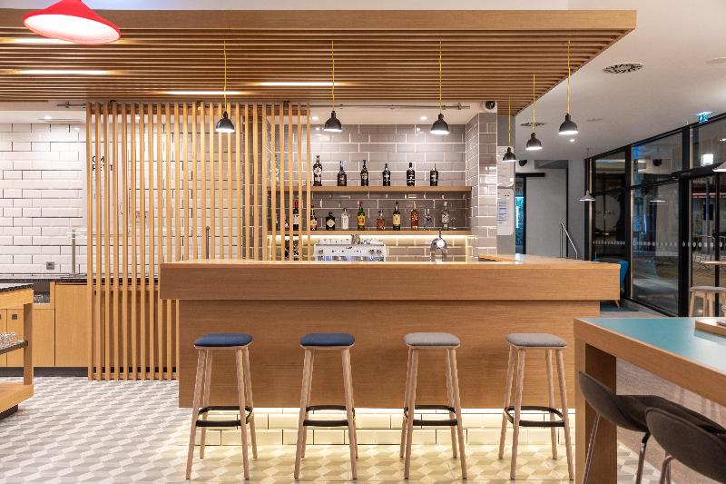 Holiday Inn Express Porto City Center - Bar