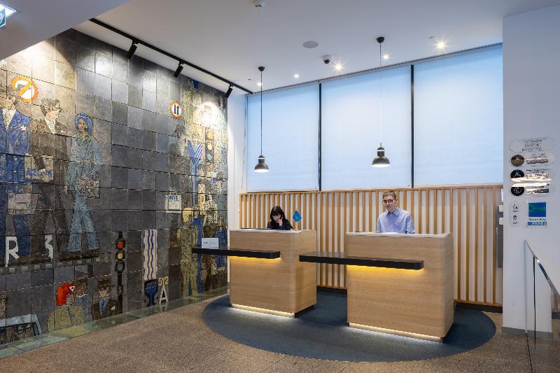 Holiday Inn Express Porto City Center - Lobi