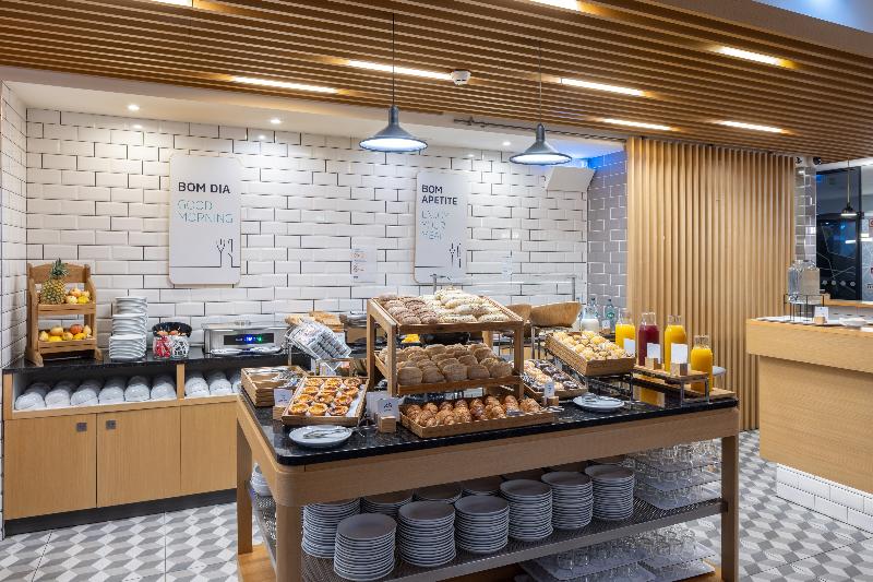 Holiday Inn Express Porto City Center - Restoran