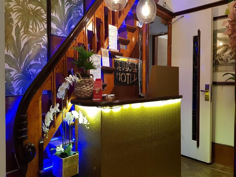 De Bedstee Boutique Capsule Hotel - Lobi