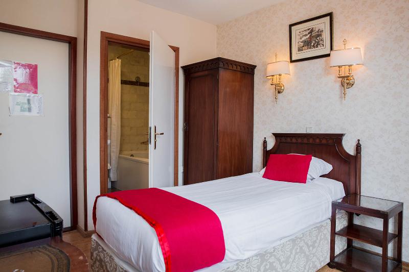 Atlanta Hotel - Oda