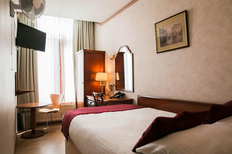 Atlanta Hotel - Oda