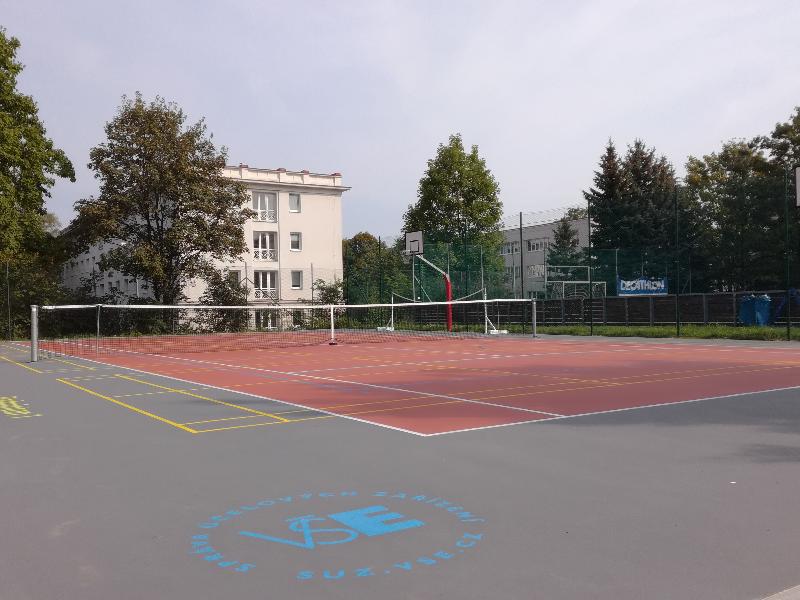University Hotel - Aktivite