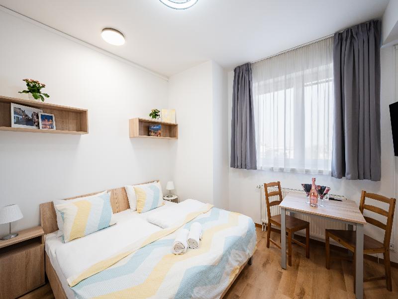 University Hotel - Oda