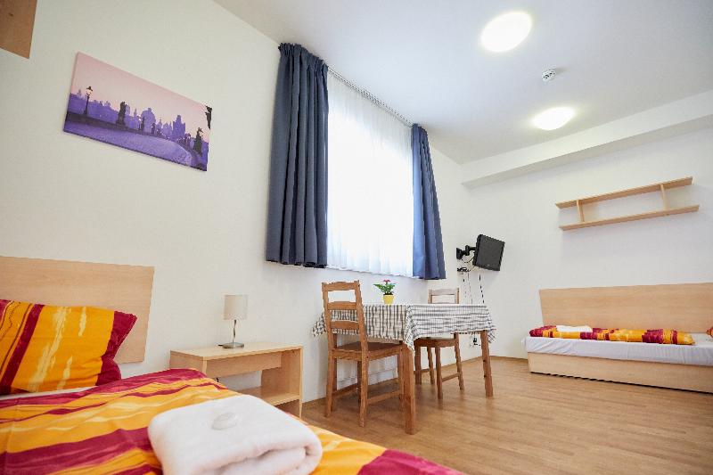 University Hotel - Oda