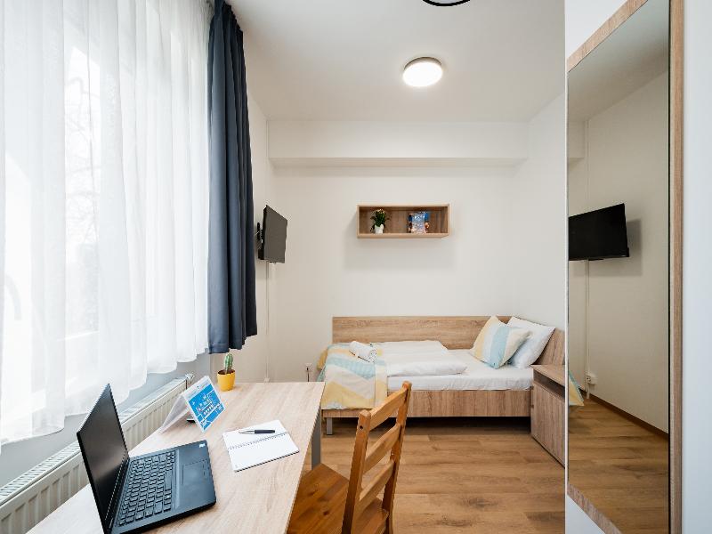 University Hotel - Oda