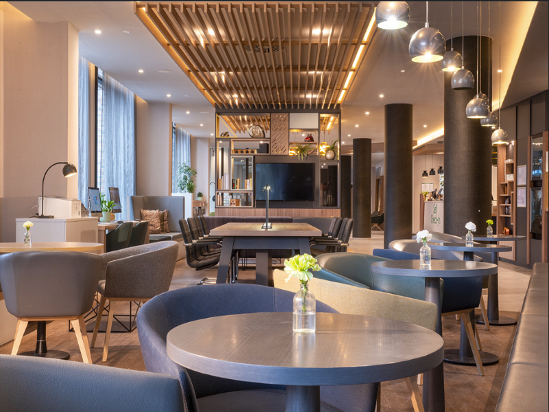 Holiday Inn Hamburg Berliner Tor - Lobi