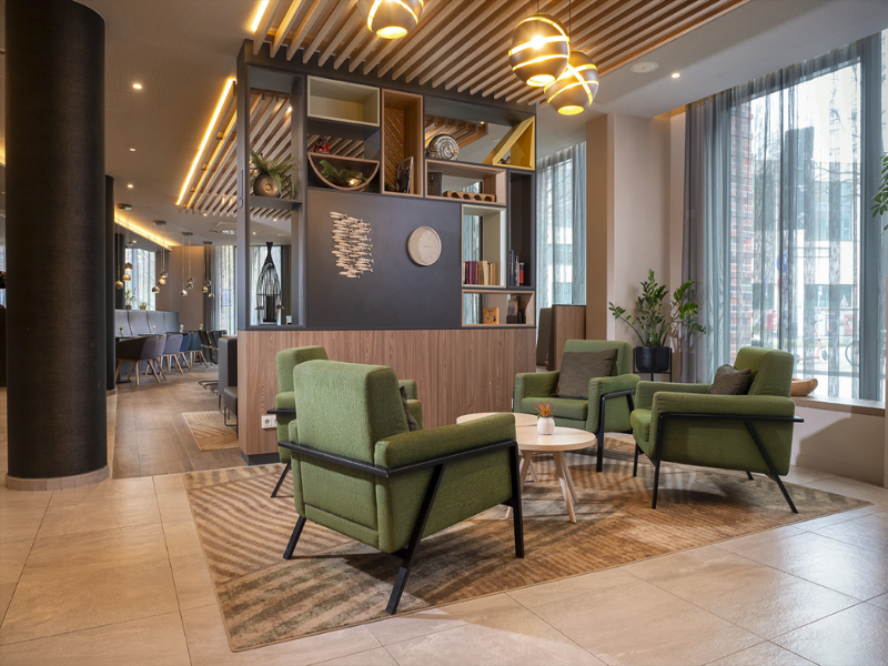 Holiday Inn Hamburg Berliner Tor - Lobi