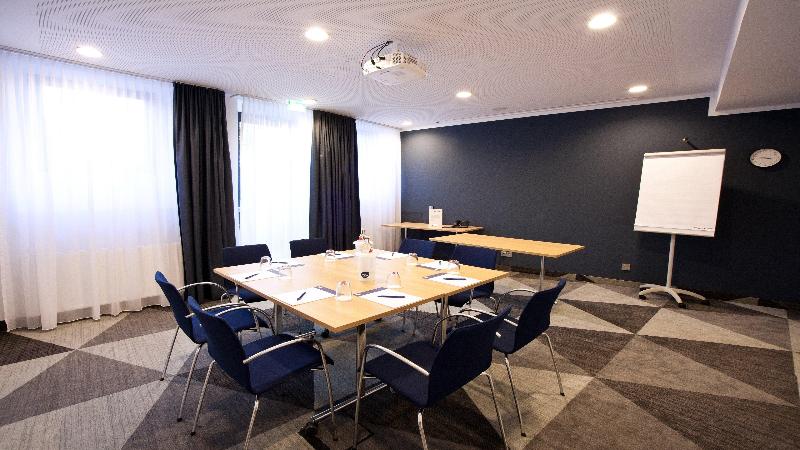 Holiday Inn Express Saarbrucken - Toplantı