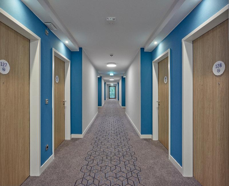 Holiday Inn Express Merzig - Lobi