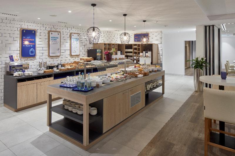 Holiday Inn Express Merzig - Restoran