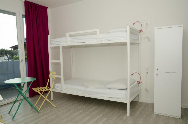 Meet Garda Lake Hostel - Oda