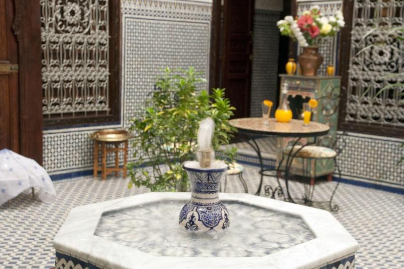 Riad Kettani - Lobi