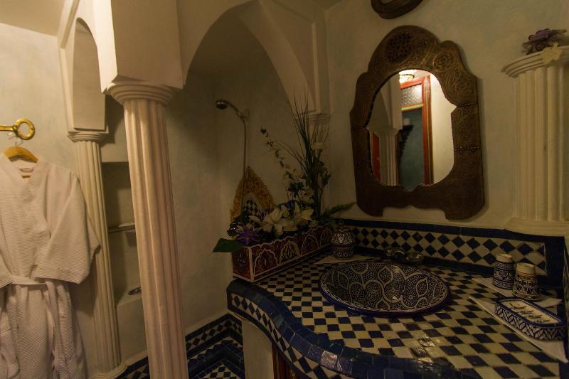 Riad Kettani - Oda