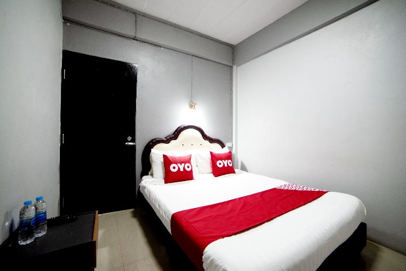 OYO 465 Krung Kao Traveller Lodge - Oda