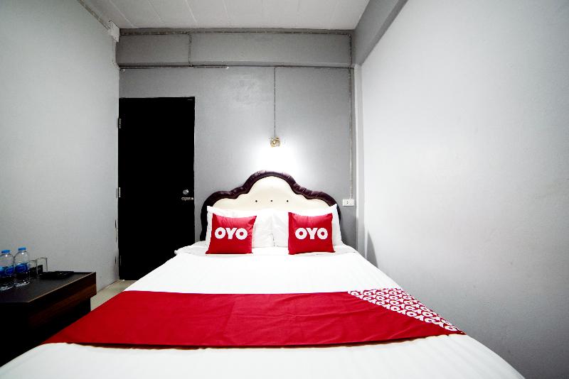 OYO 465 Krung Kao Traveller Lodge - Oda